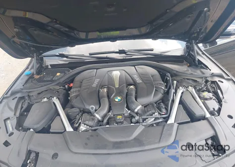 2019 BMW 750I xDrive из США, поврежденный, VIN WBA7F2C53KB240437